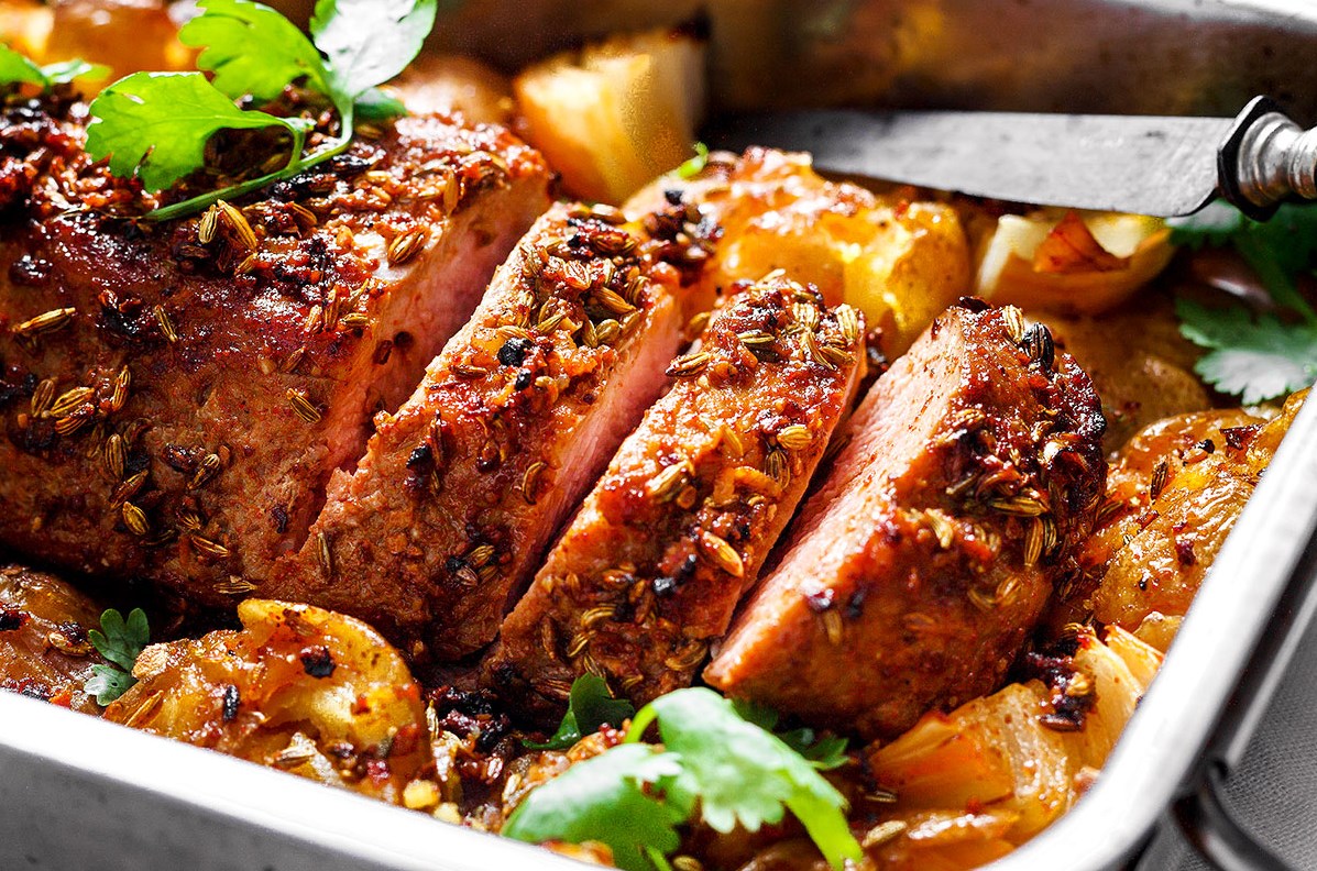 Рецепты приготовления жареной свинины с луком на сковороде
